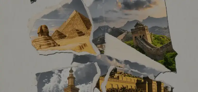 Colagem com a Esfinge, as pirâmides e a Muralha da China em recortes de papel